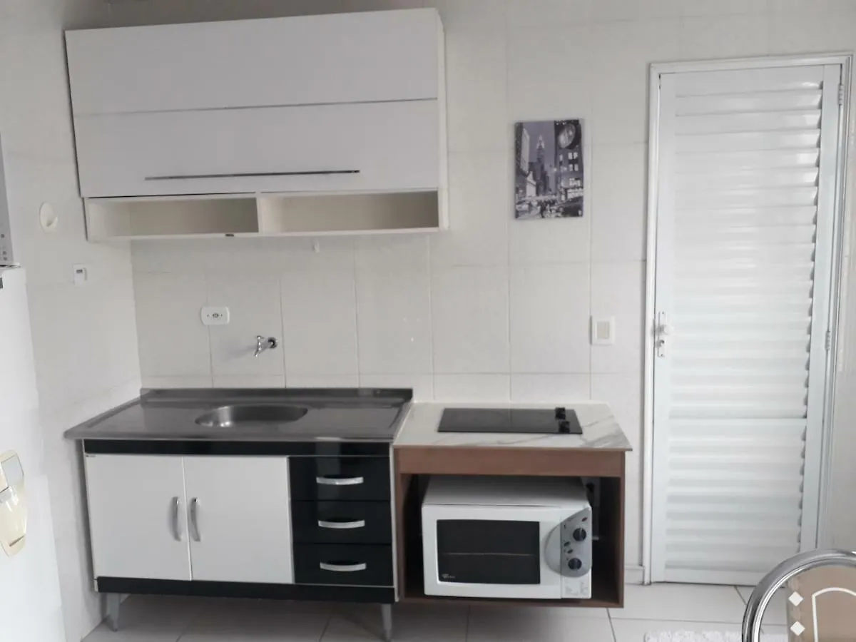 10 Studios São Paulo 0*,  Brasil